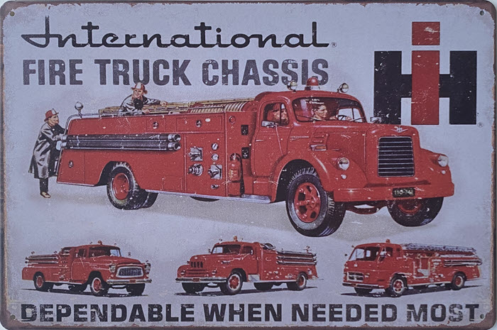 Retro metalen bord vlak - International fire truck chassis